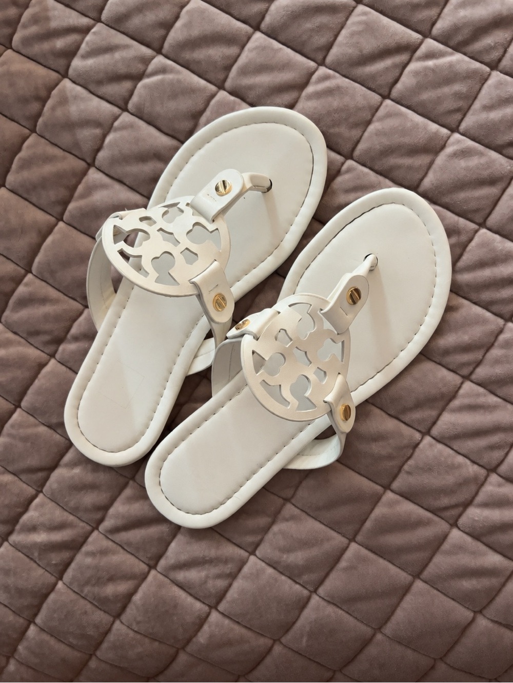 Women's White Tory Burch Thong Sandals with Gold Accent